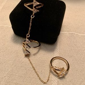 New Mark. Three Rings Chained; Triple Digit Ring